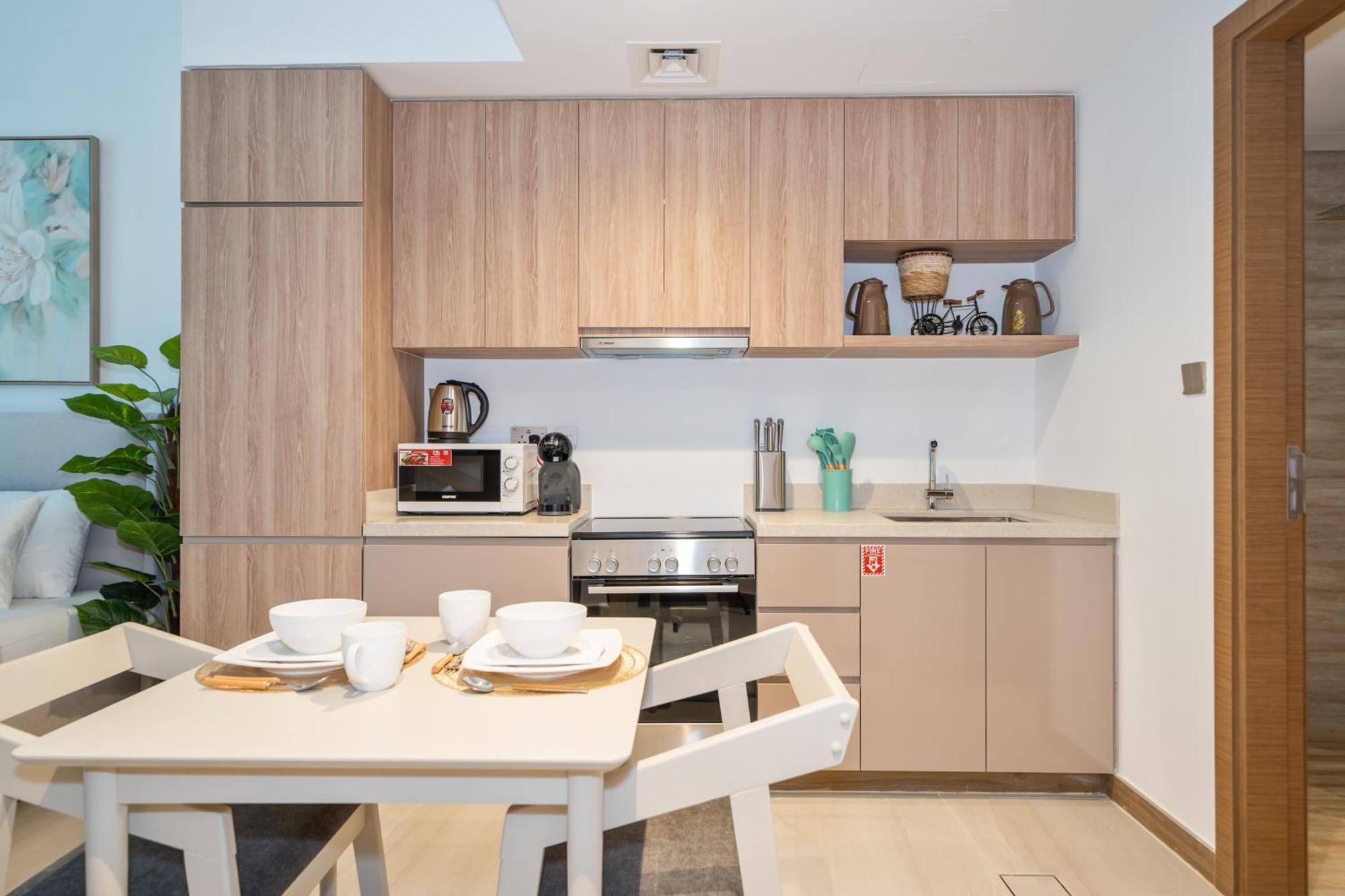 Sophisticated Escape Missoni Luxury Design Apartment Dubai